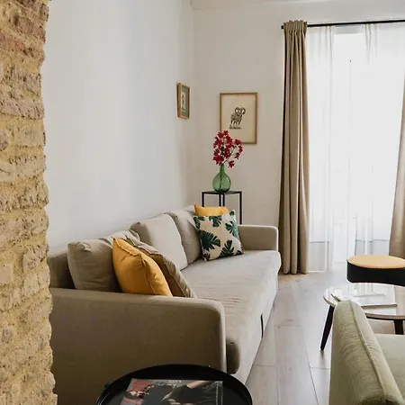 Casa Miguel - 5 Apartment *